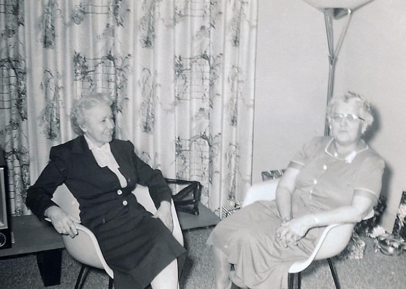 sc000435d502.jpg - Anna McCullough and Gladys Judd - 1954