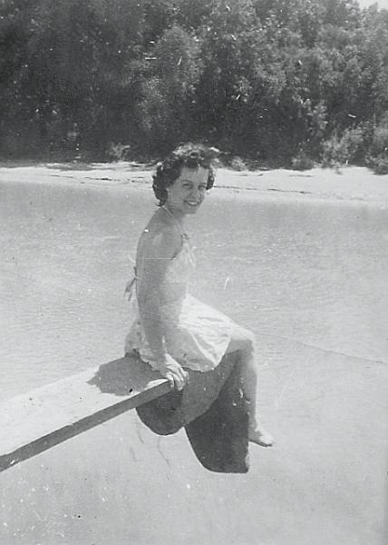 sc000636f501.jpg - Roseanne on diving board at swiming hole in Newton - 1948